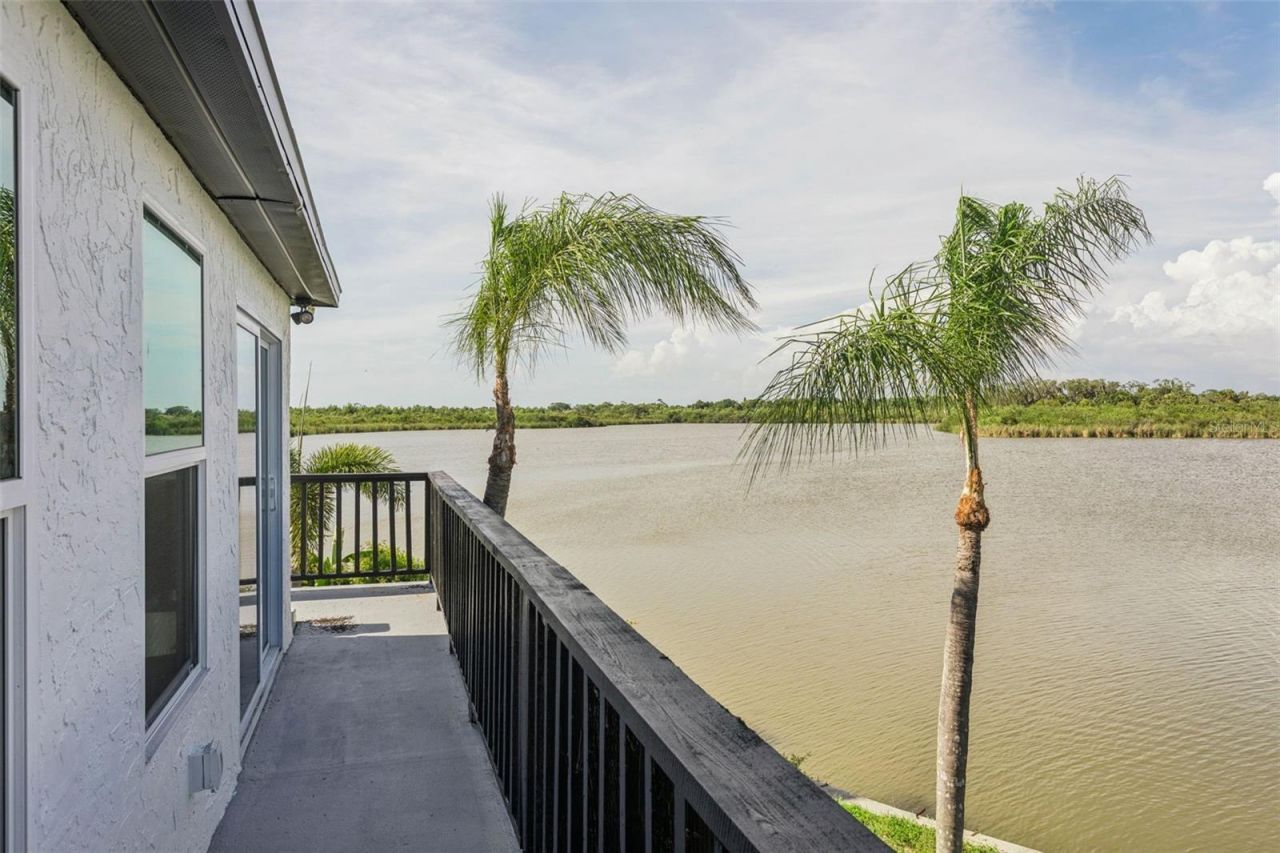 1220 Stover Court , Holiday, FL 34691 Photo