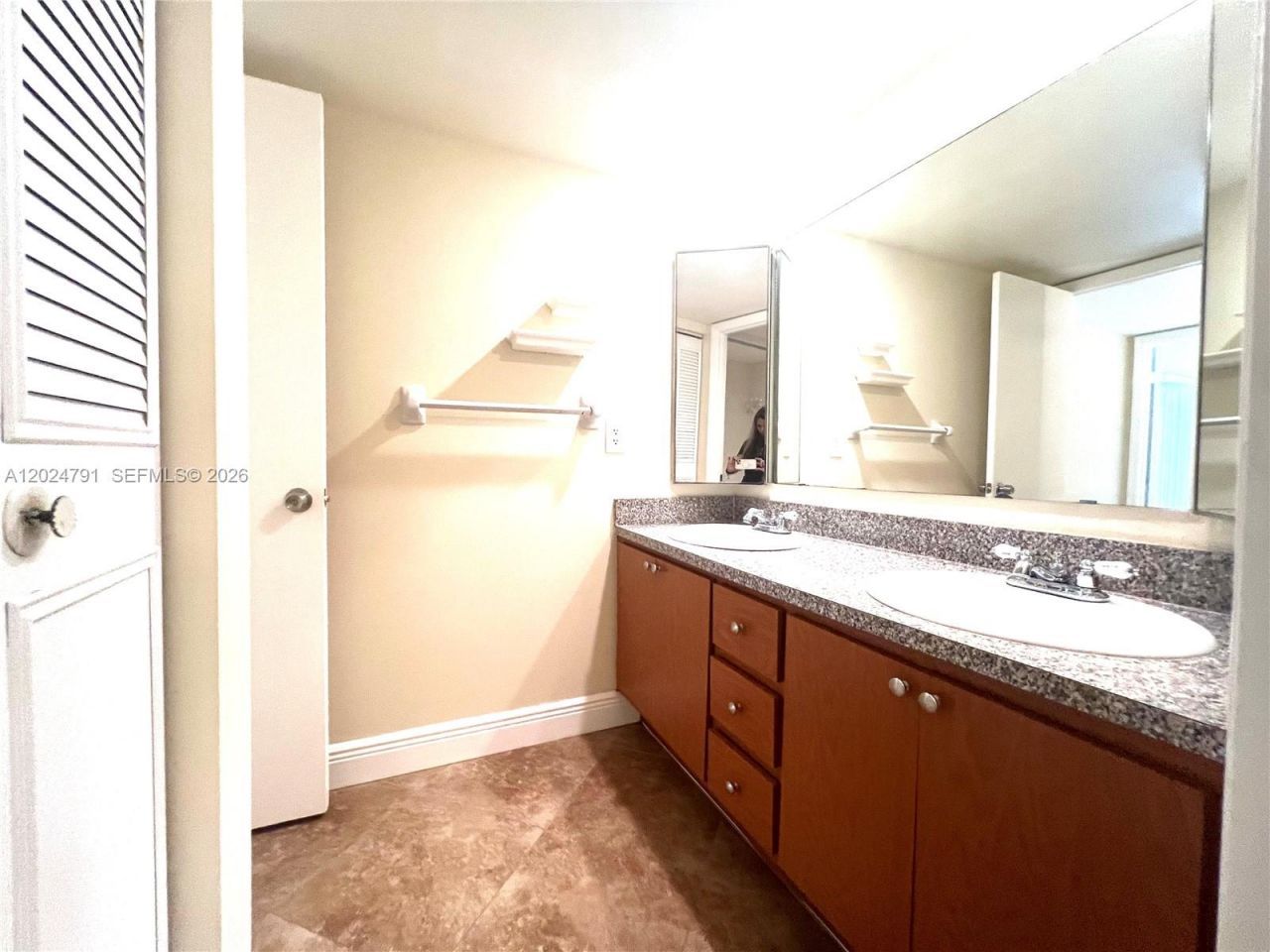 246 Woodland Rd , Unit 246, Palm Springs, FL 33461 Photo
