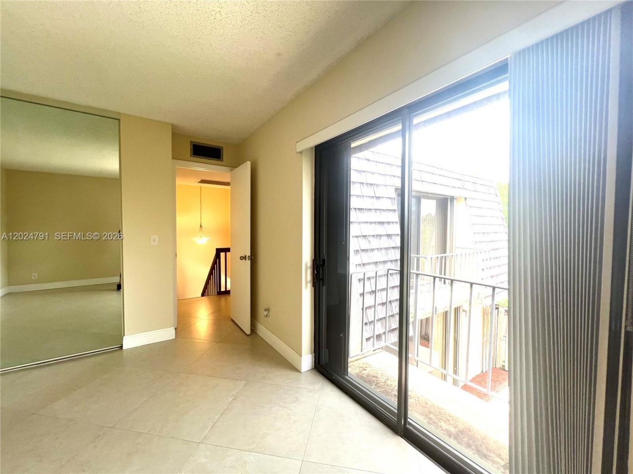 246 Woodland Rd , Unit 246, Palm Springs, FL 33461 Photo