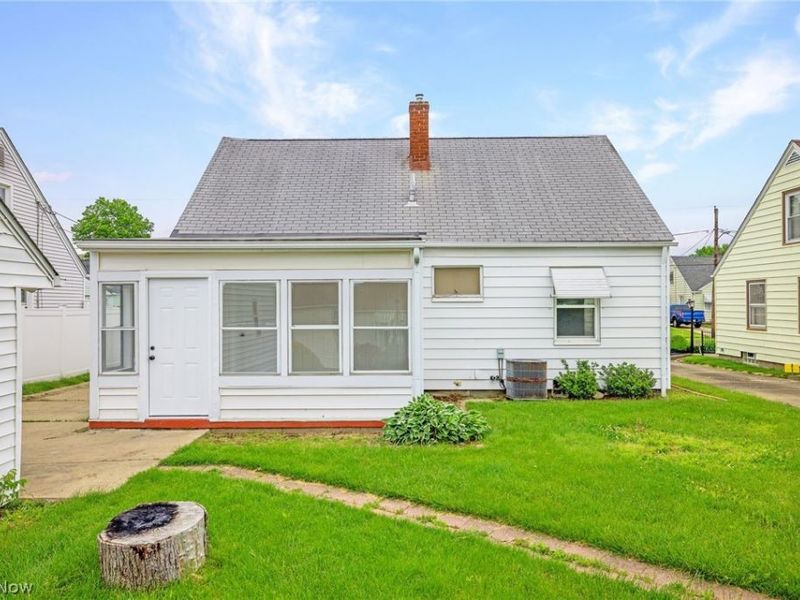 1139 Rockwood Avenue SW, Canton, OH 44710 Photo 4