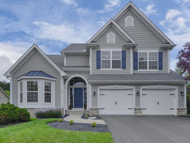 606 Matthews Brook Lane, Powell, OH 43065 Photo 2