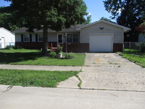 1911 Branch Road , Champaign, IL 61821