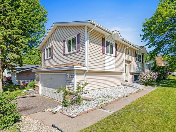10460 Tamarack, Coon Rapids, MN 55433