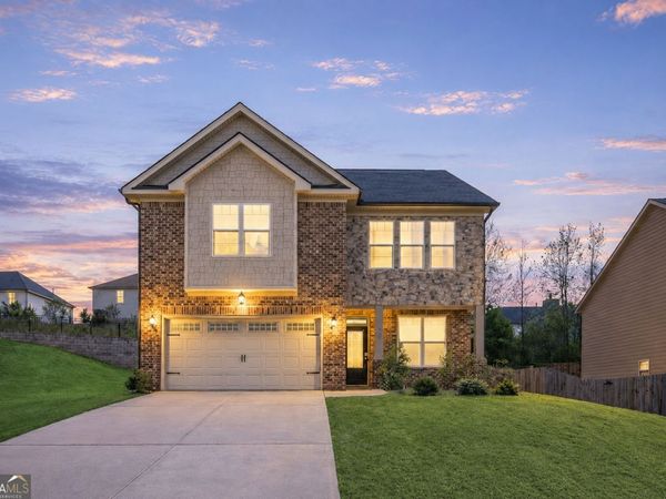 1526 Battle Brook Drive, Conyers, GA 30012