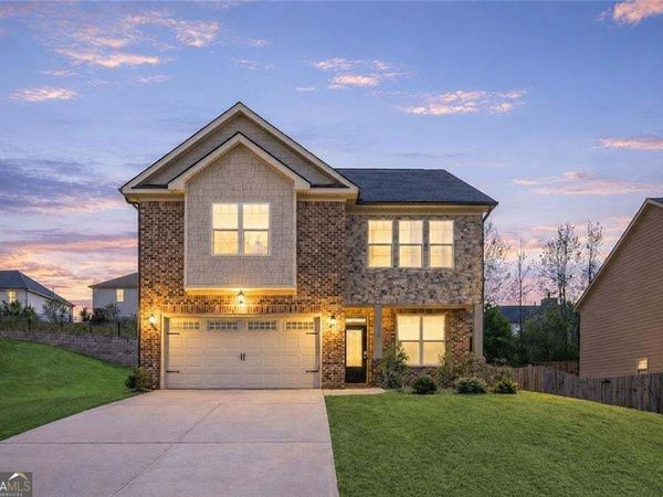 1526 Battle Brook Drive, Conyers, GA 30012
