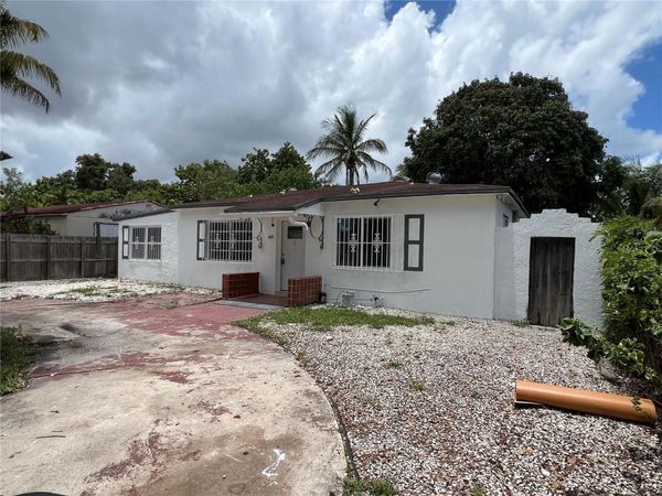 845 NW 130TH STREET , NORTH MIAMI, FL 33168