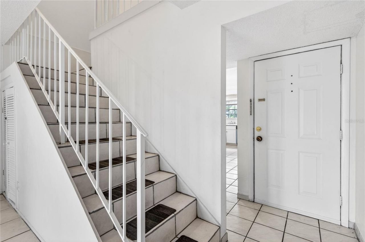 14452 Reuter Strasse, Unit 710, Tampa, FL 33613 Photo