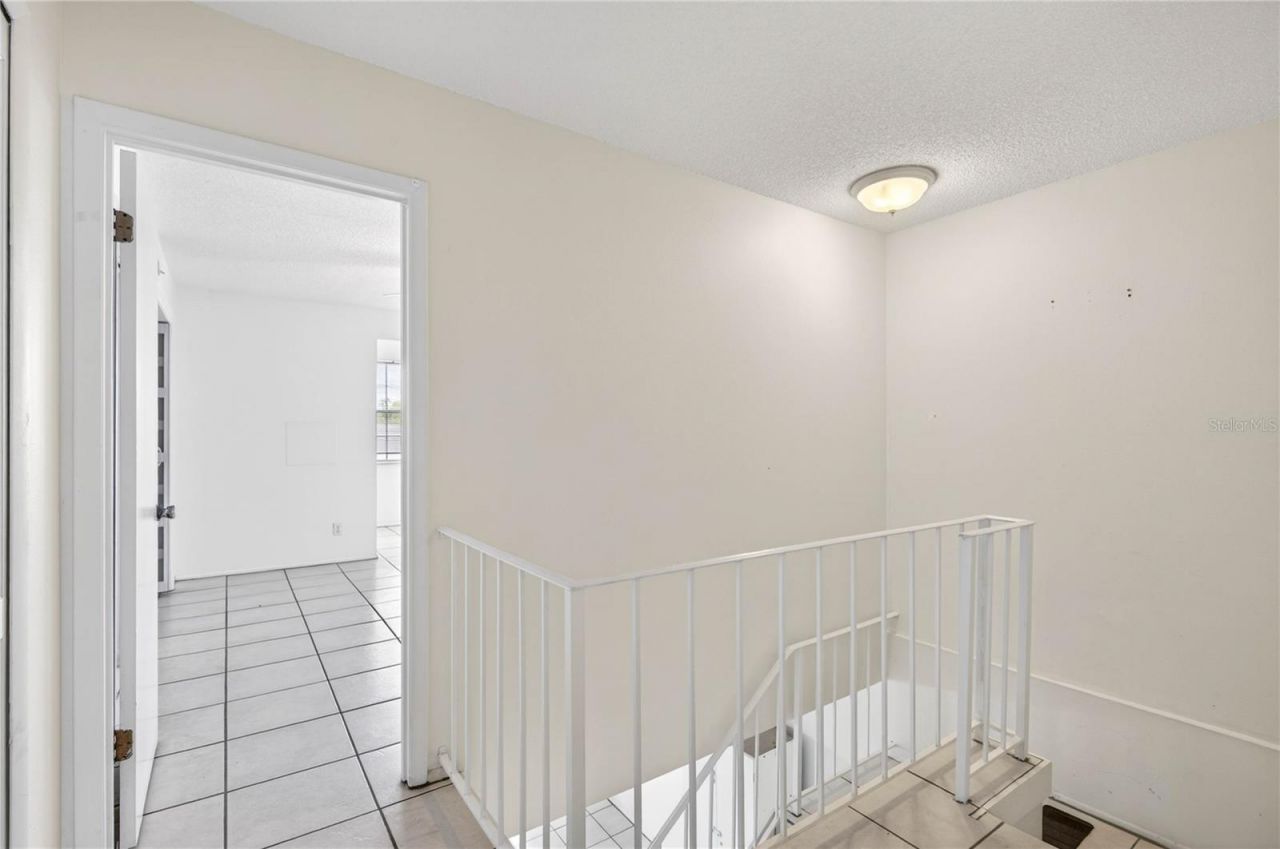 14452 Reuter Strasse, Unit 710, Tampa, FL 33613 Photo