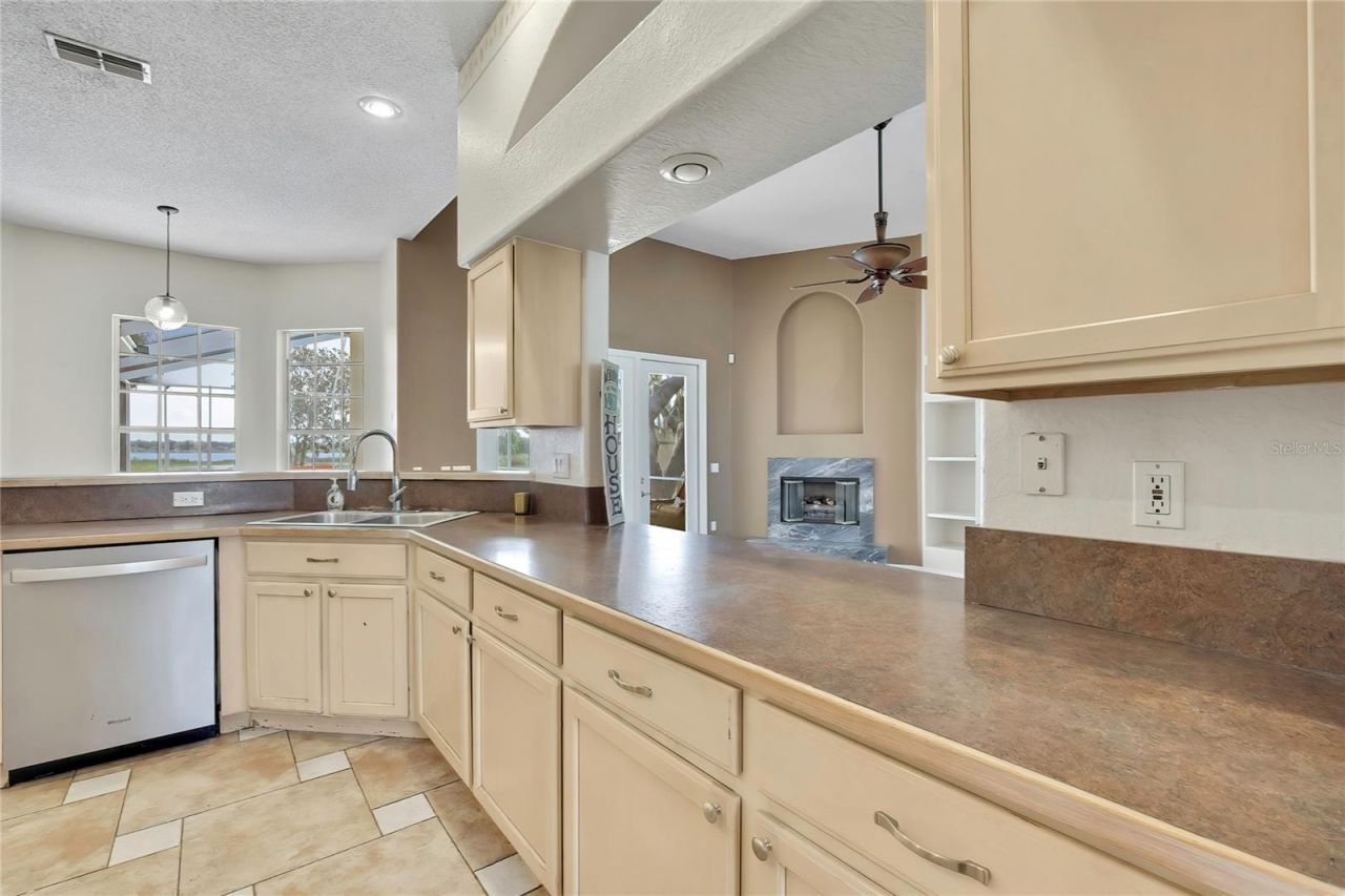 300 Hampshire Avenue, Spring Hill, FL 34606 Photo