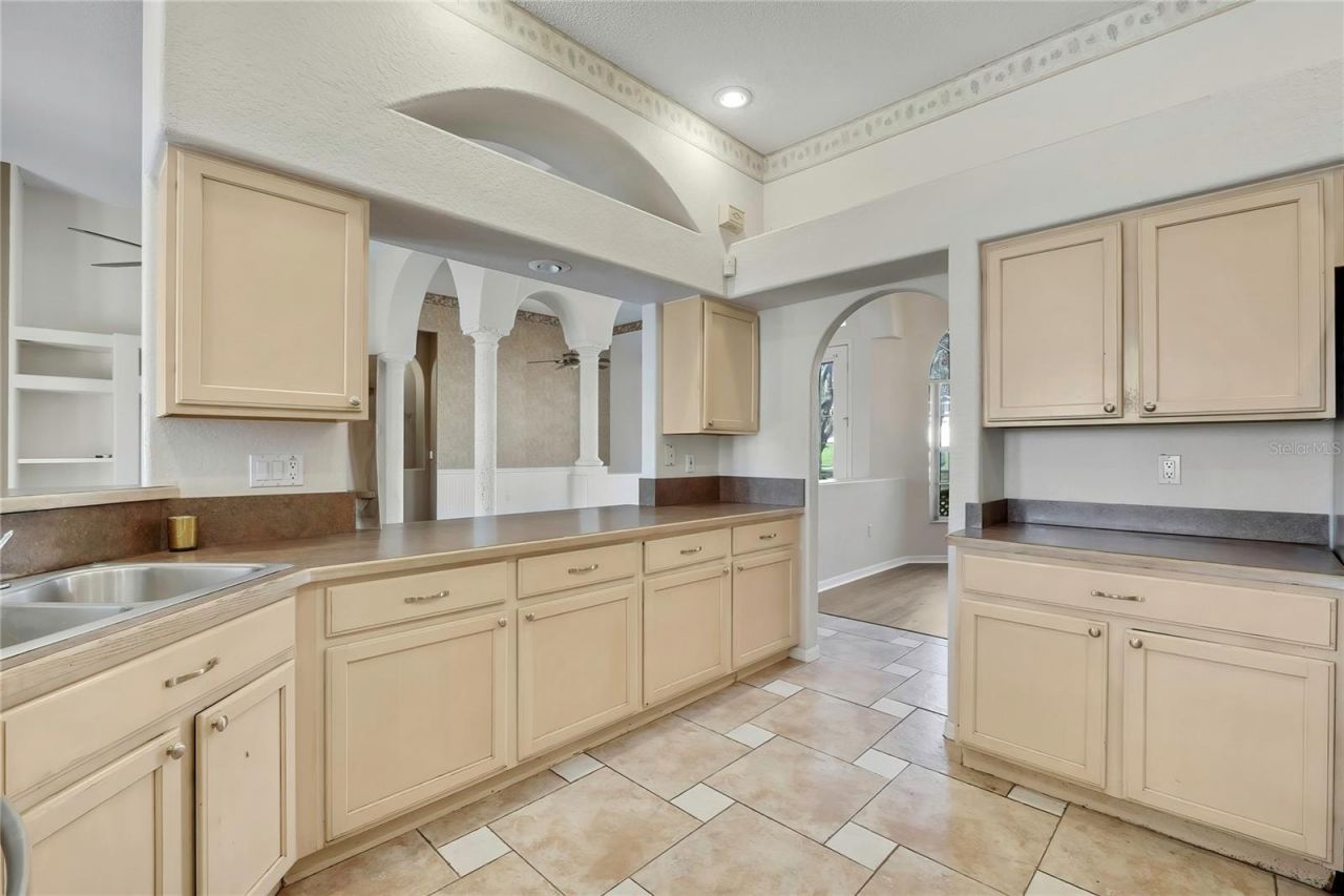 300 Hampshire Avenue, Spring Hill, FL 34606 Photo