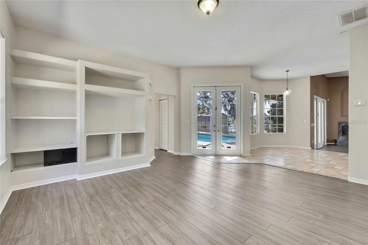 300 Hampshire Avenue, Spring Hill, FL 34606 Photo