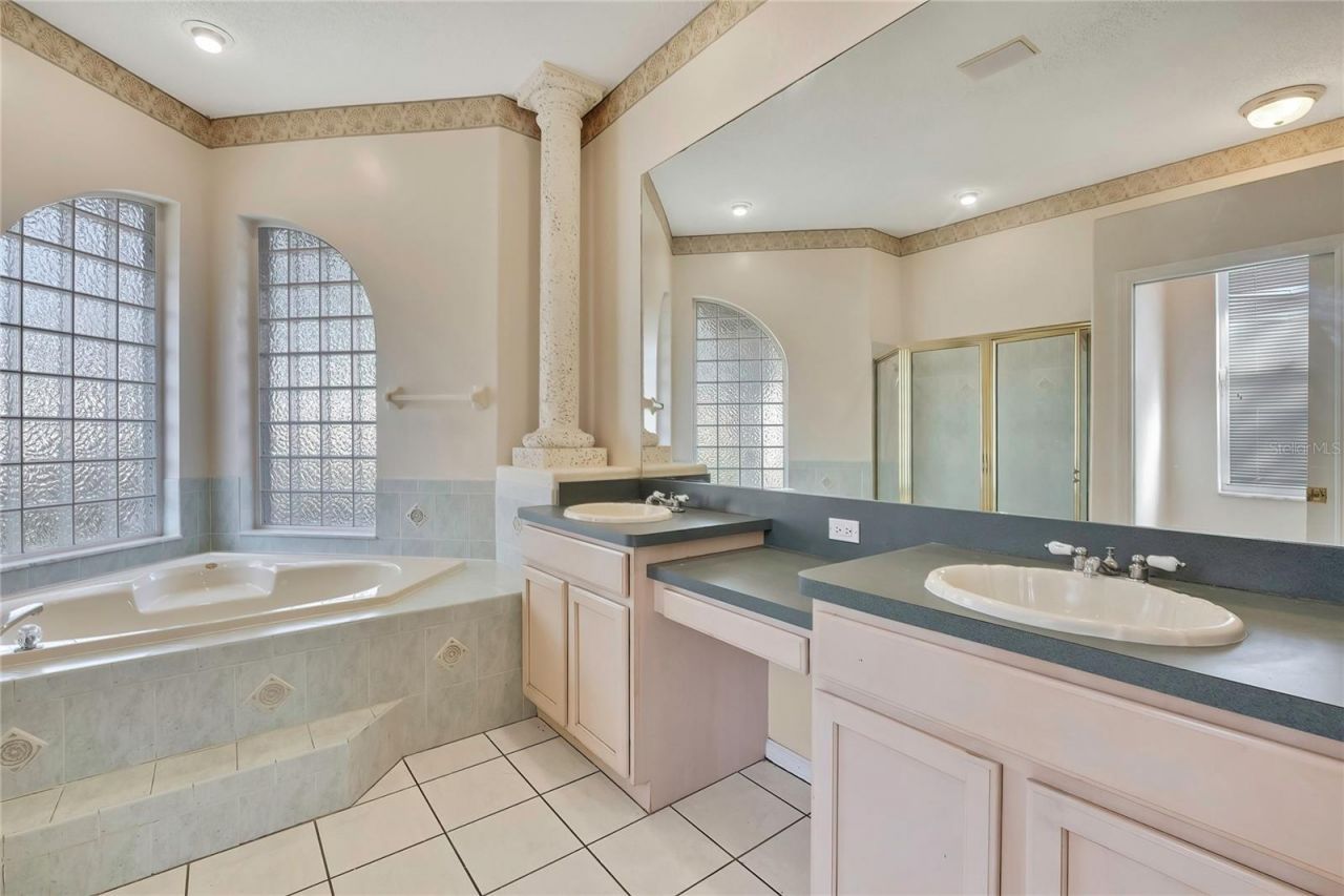 300 Hampshire Avenue, Spring Hill, FL 34606 Photo