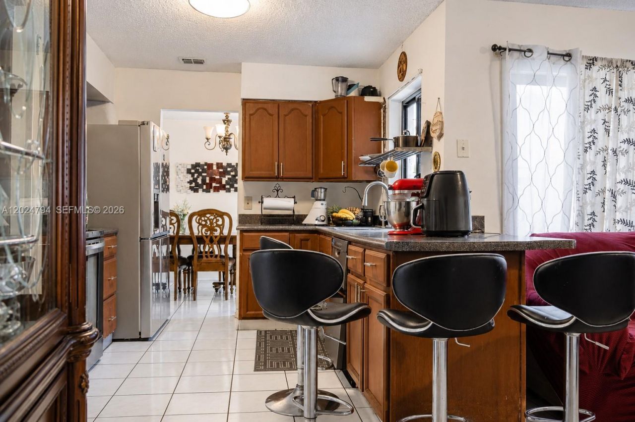 2315 NW 98th Ter, Coral Springs, FL 33065 Photo