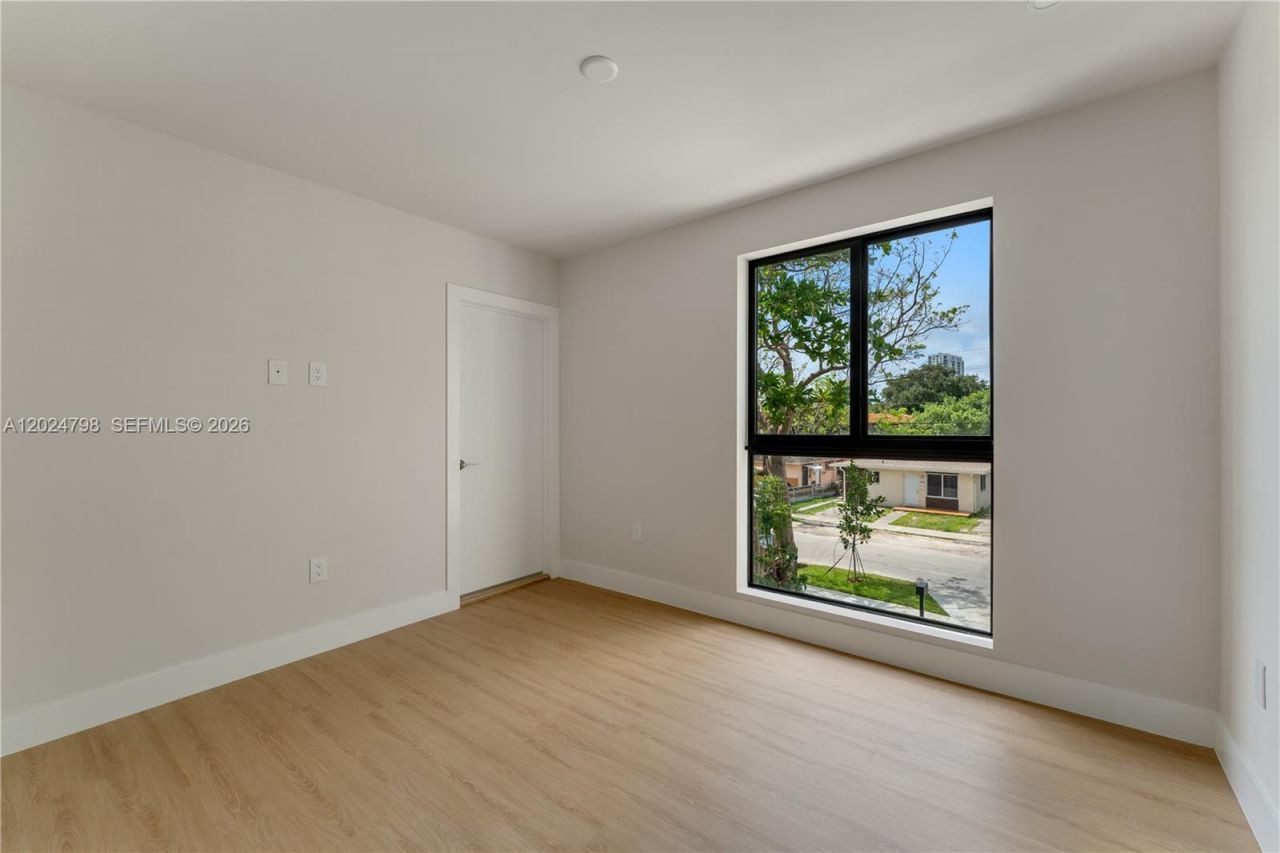 1917 NW 17 St , Unit A, Miami, FL 33125 Photo