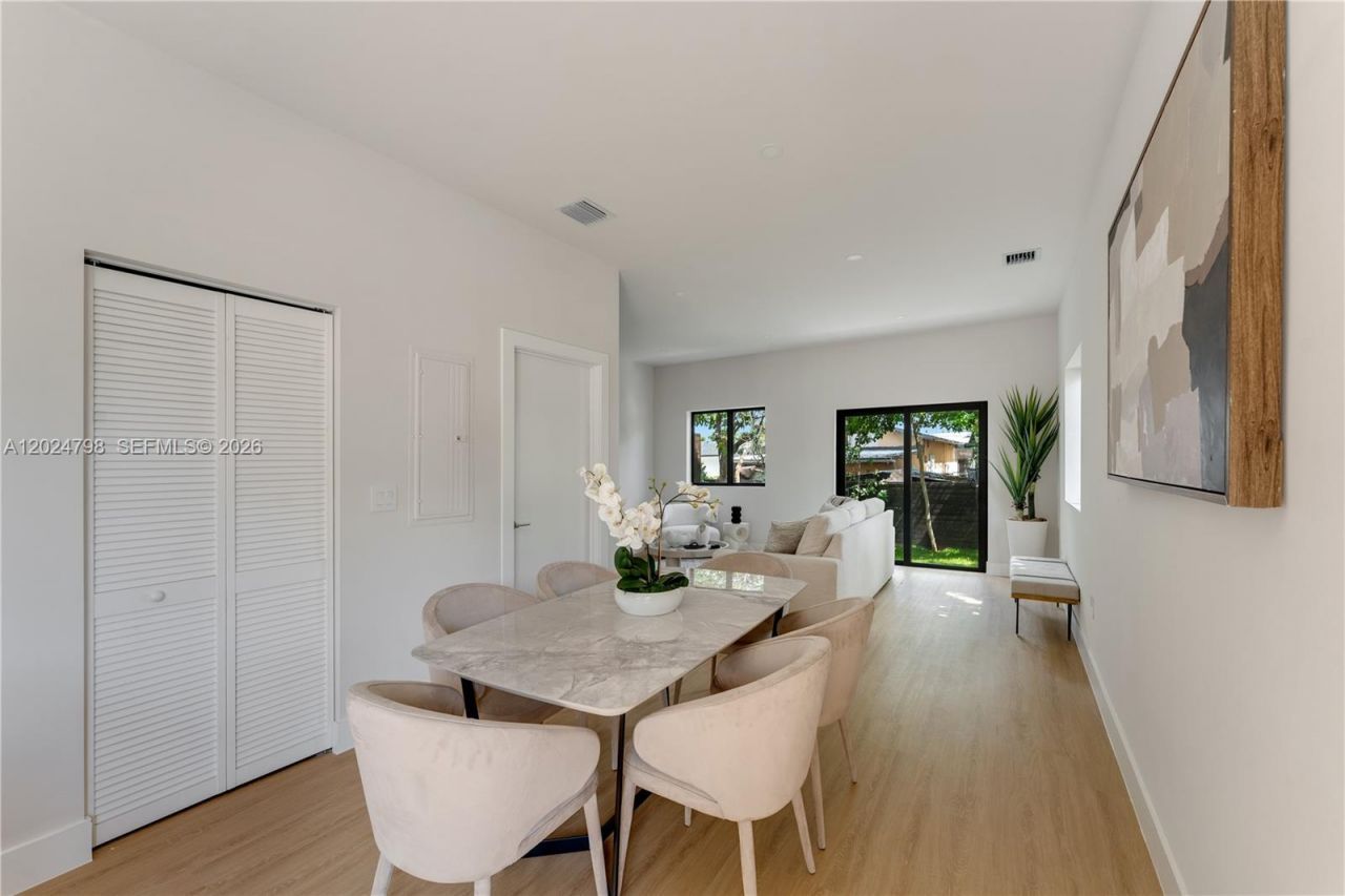 1917 NW 17 St , Unit A, Miami, FL 33125 Photo