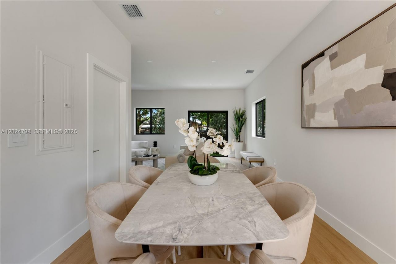 1917 NW 17 St , Unit A, Miami, FL 33125 Photo