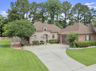 16603 Highland Club Ave, Baton Rouge, LA 70817