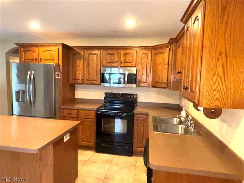 12 Cambridge Glen, Columbiana, OH 44408 Photo 10