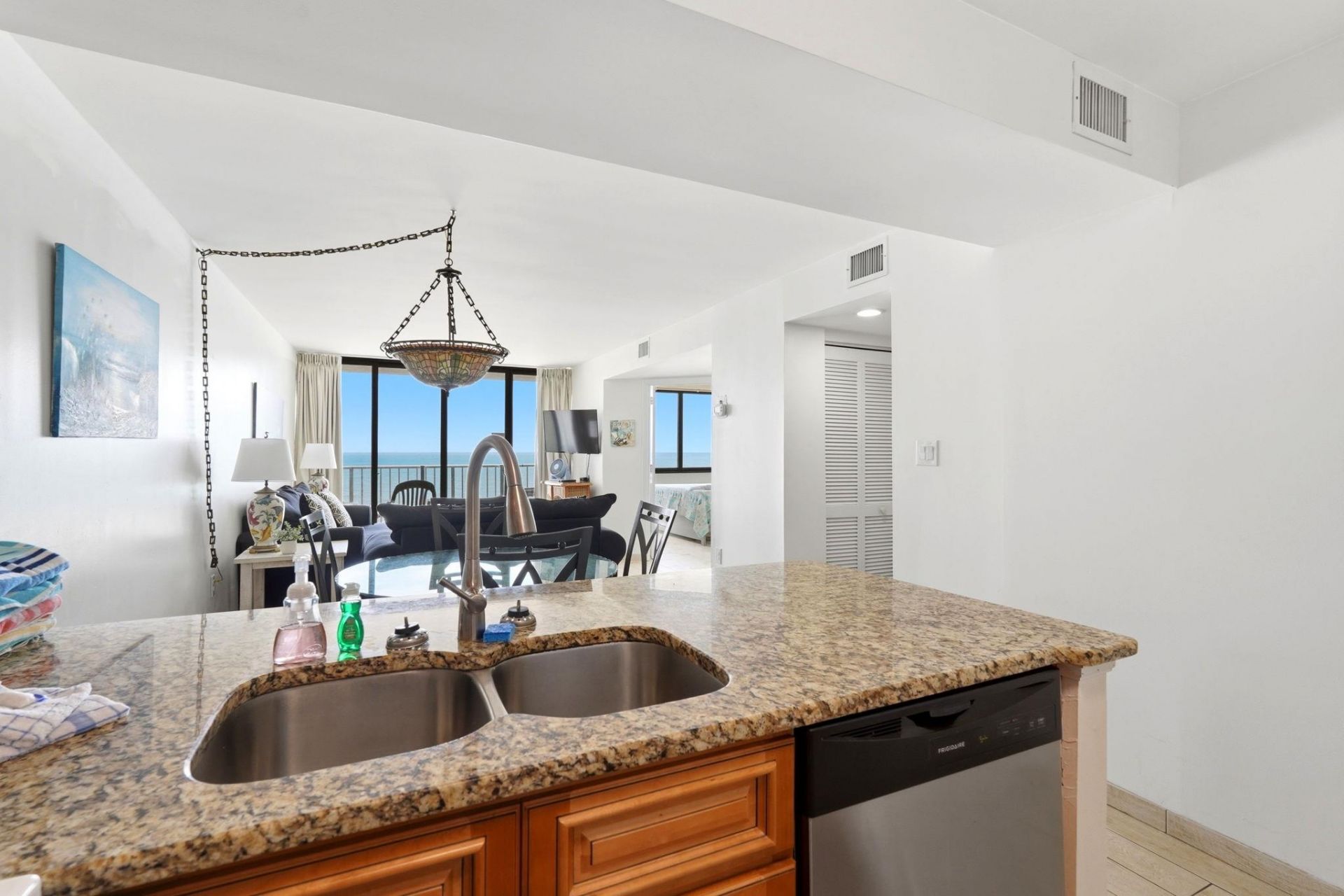 9400 Shore Dr.  Photo 12