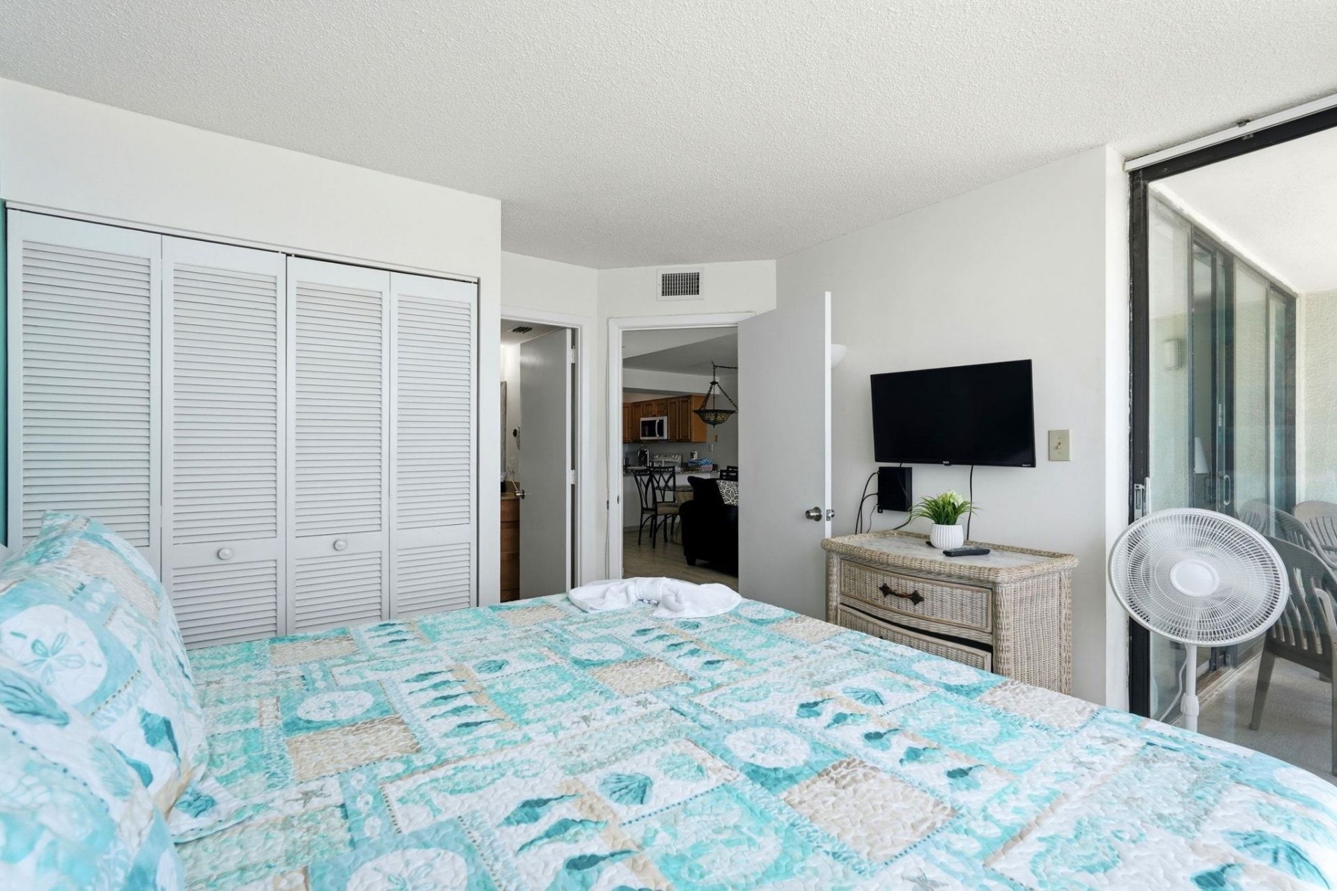 9400 Shore Dr.  Photo 23