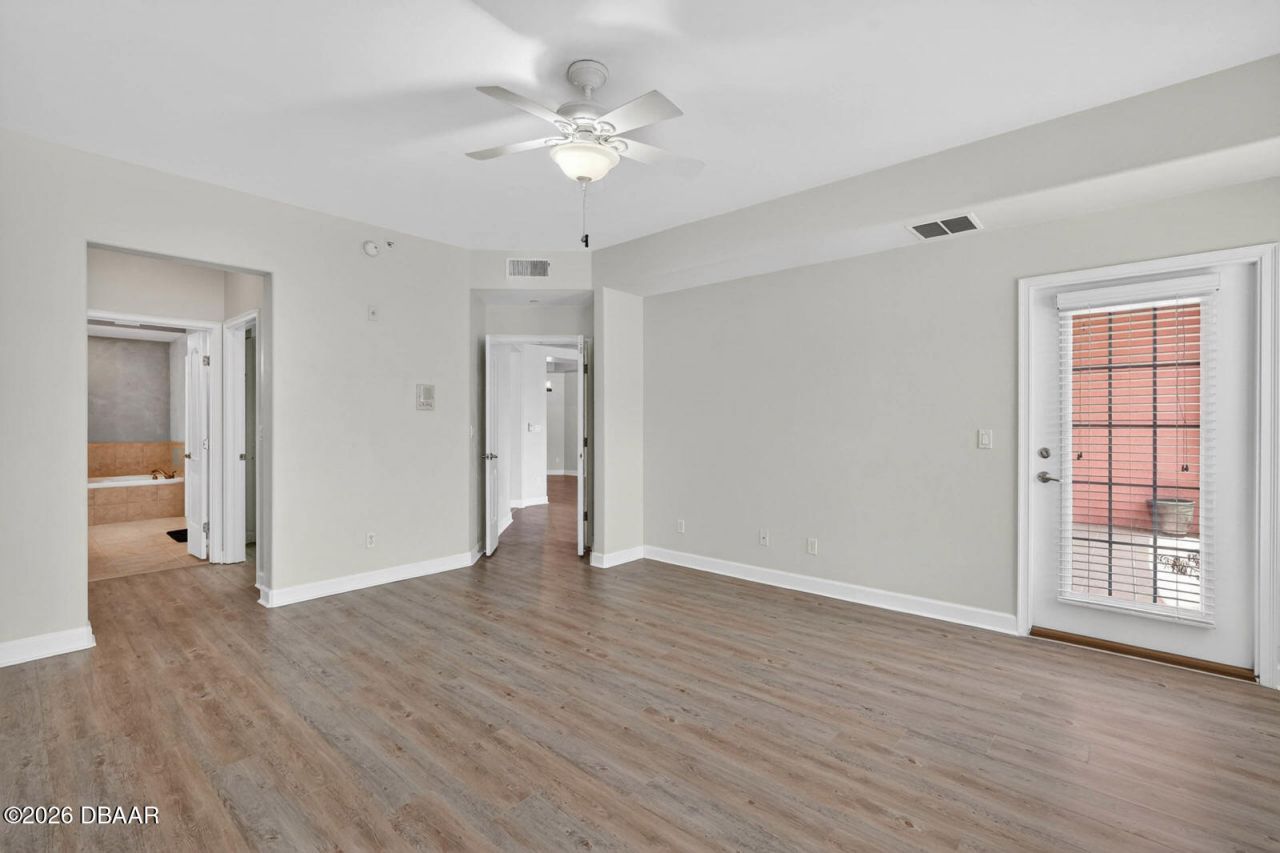 424 Luna Bella Lane, Unit 330, New Smyrna Beach, FL 32168 Photo