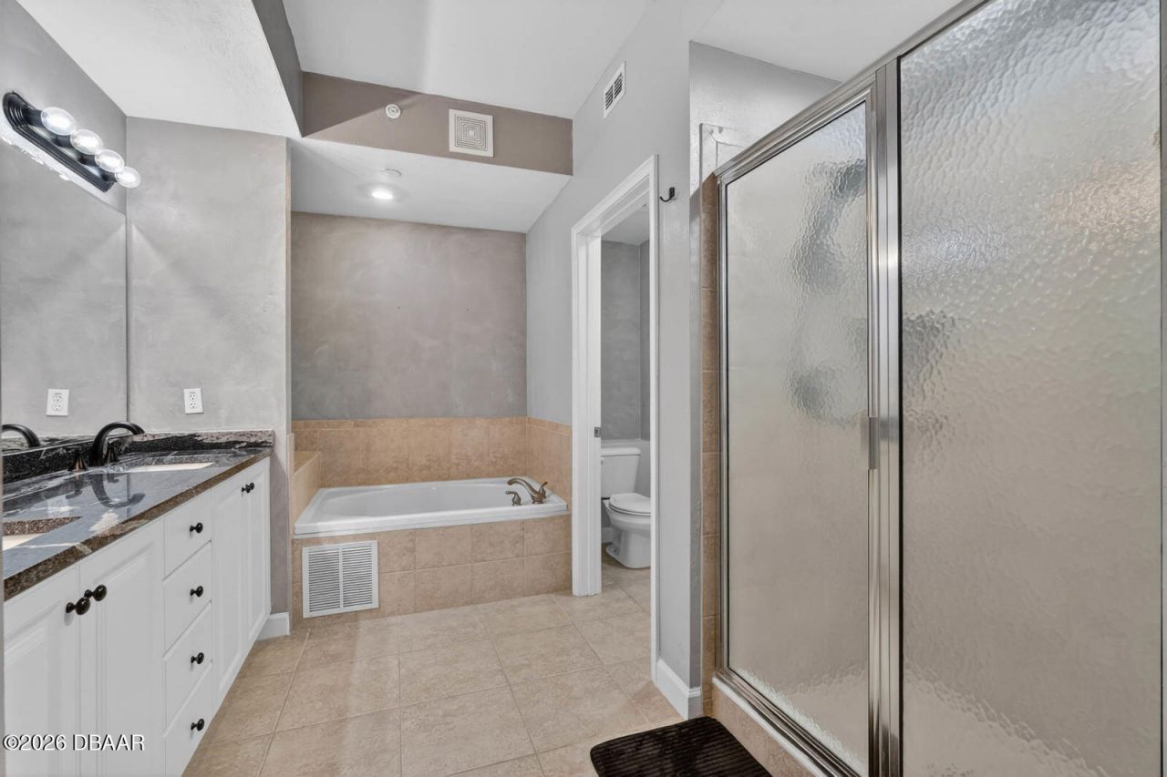 424 Luna Bella Lane, Unit 330, New Smyrna Beach, FL 32168 Photo