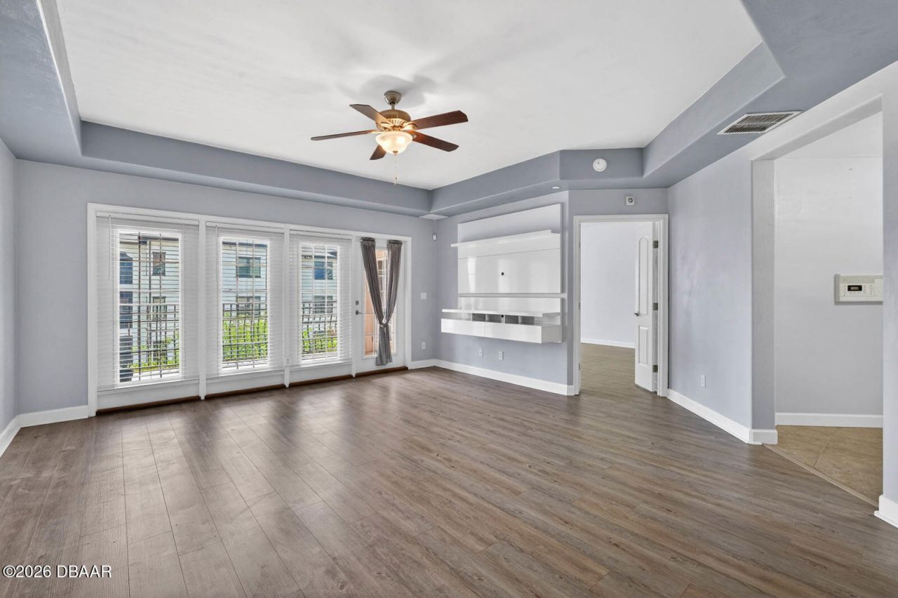 424 Luna Bella Lane, Unit 330, New Smyrna Beach, FL 32168 Photo