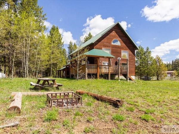 3524 Remington Drive, ISLAND PARK, ID 83429