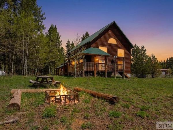 3524 Remington Drive, ISLAND PARK, ID 83429