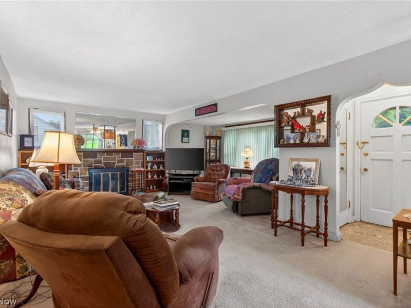 1035 Genoa Avenue SW, Massillon, OH 44646 Photo 6