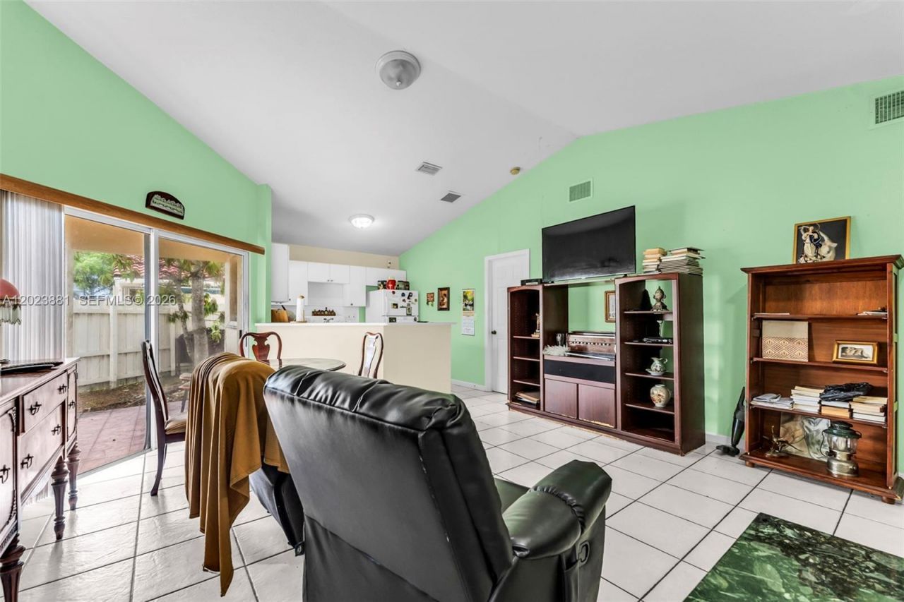 3400 San Remo Cir , Homestead, FL 33035 Photo
