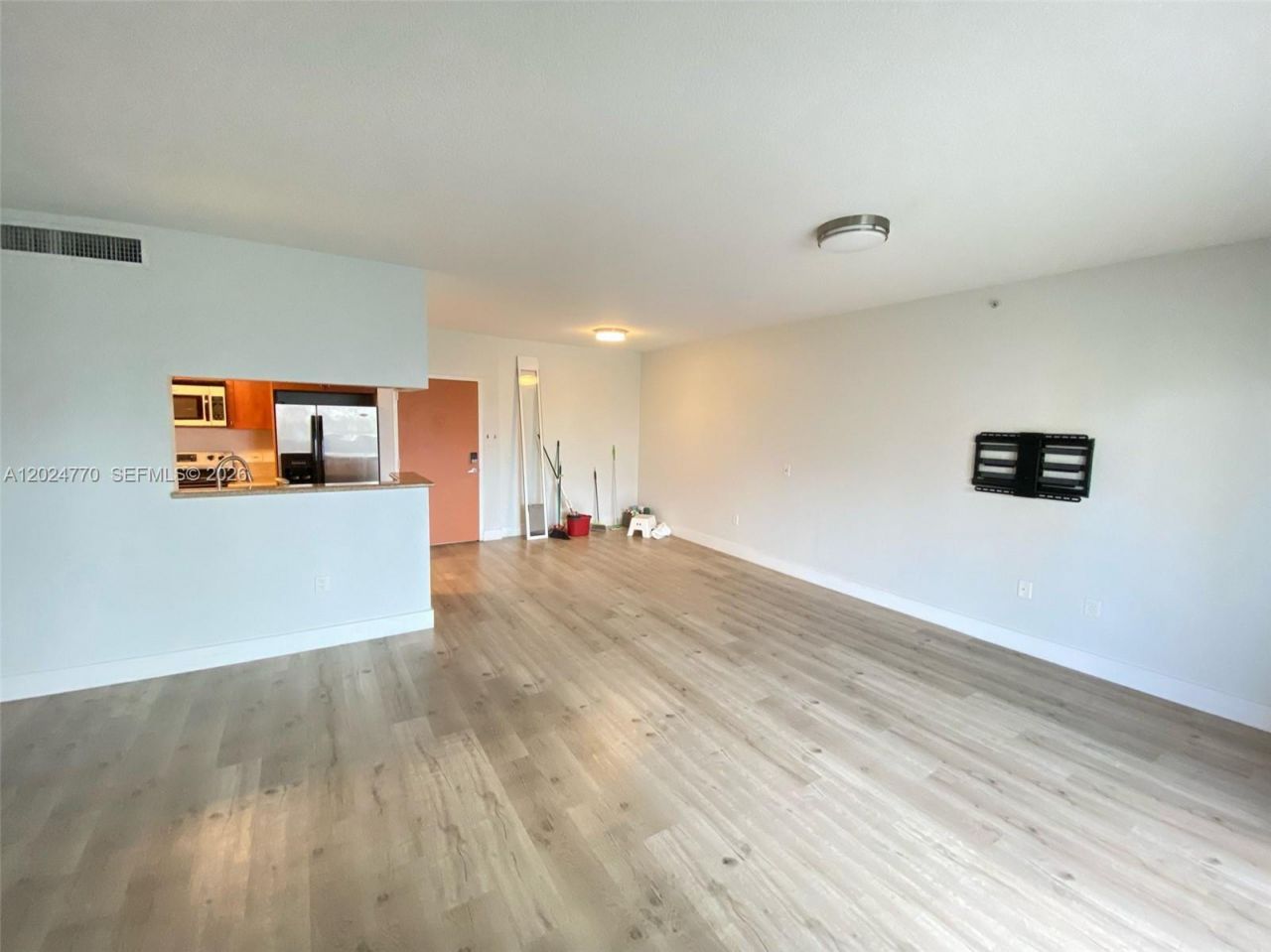 36 NW 6th Ave , Unit 708, Miami, FL 33128 Photo