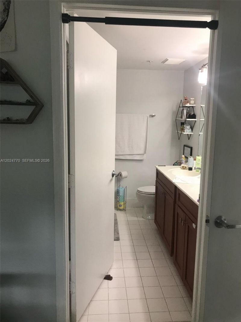 36 NW 6th Ave , Unit 708, Miami, FL 33128 Photo
