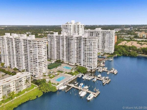 18081 Biscayne Blvd, Unit 1904, Aventura, FL 33160