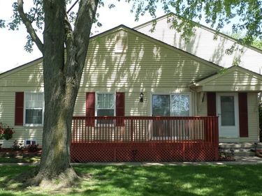 33612 Bayview Drive, Chesterfield Twp, MI 48047