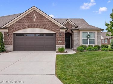 40605 Aster Court, Clinton Twp, MI 48036