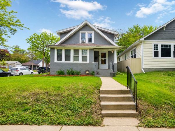 2701 Russell Avenue N, Minneapolis, MN 55411