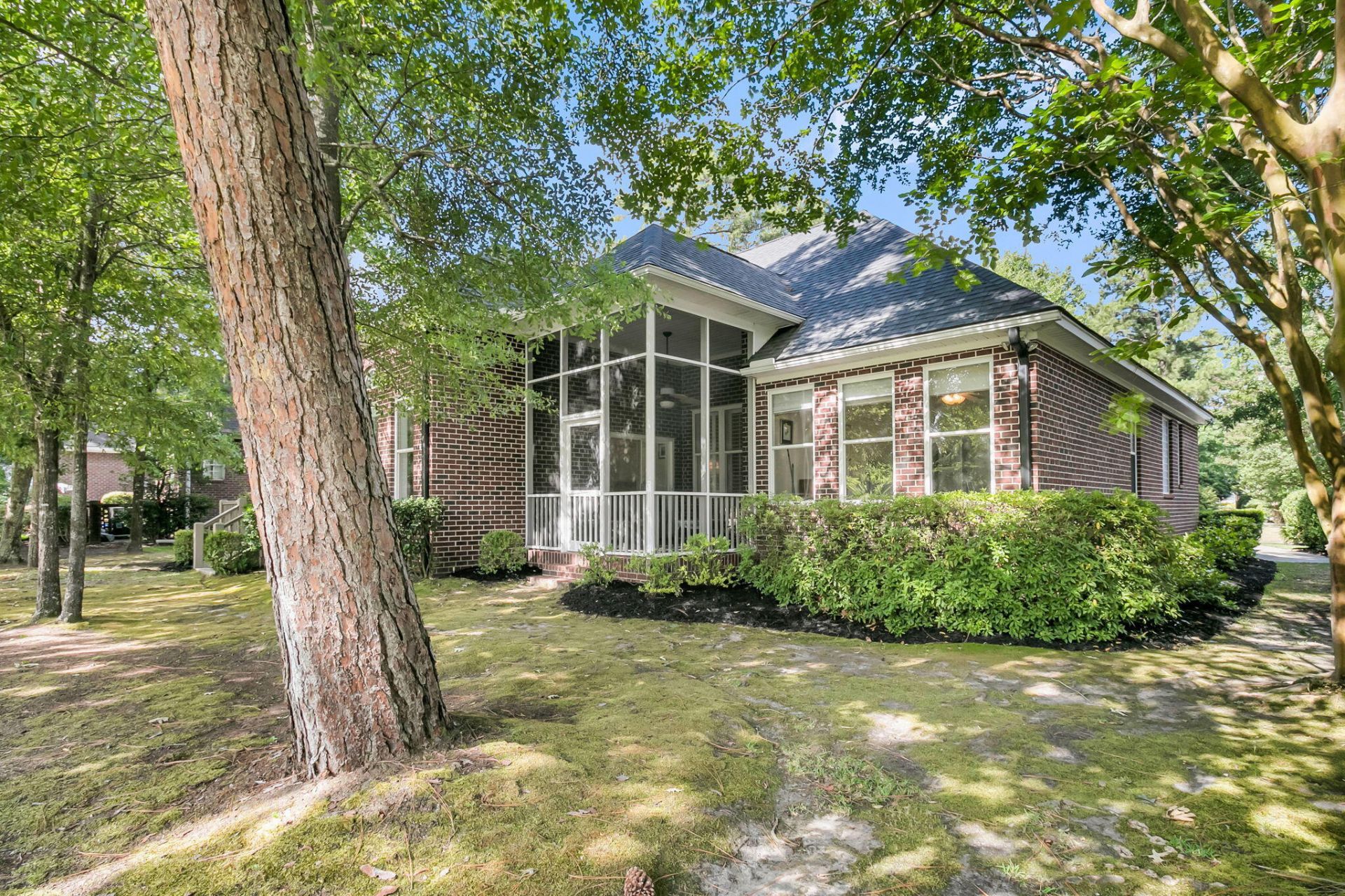 8729 Herons Walk Photo 43