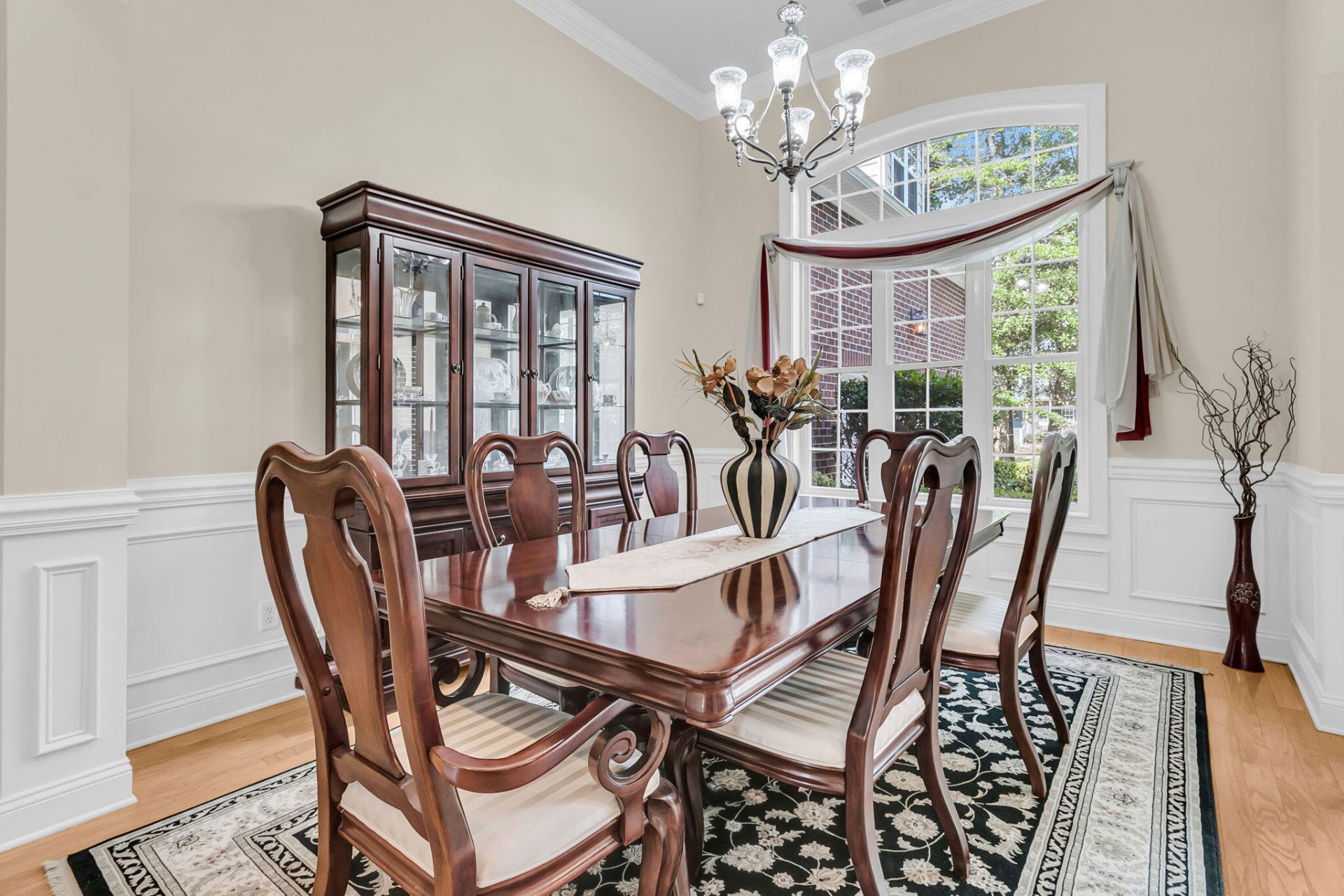 8729 Herons Walk Photo 6
