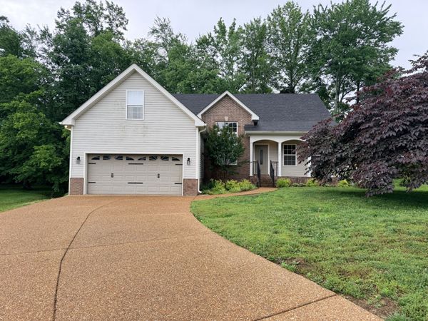 120 Carrie Mae Cir , Portland, TN 37148