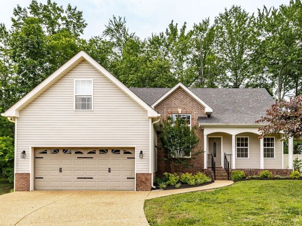 120 Carrie Mae Cir, Portland, TN 37148