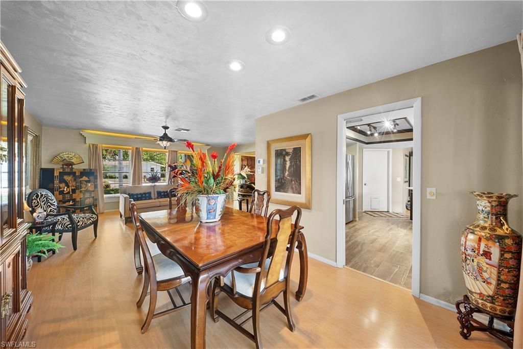 8713 Crest Ln, Fort Myers, FL 33907 Photo