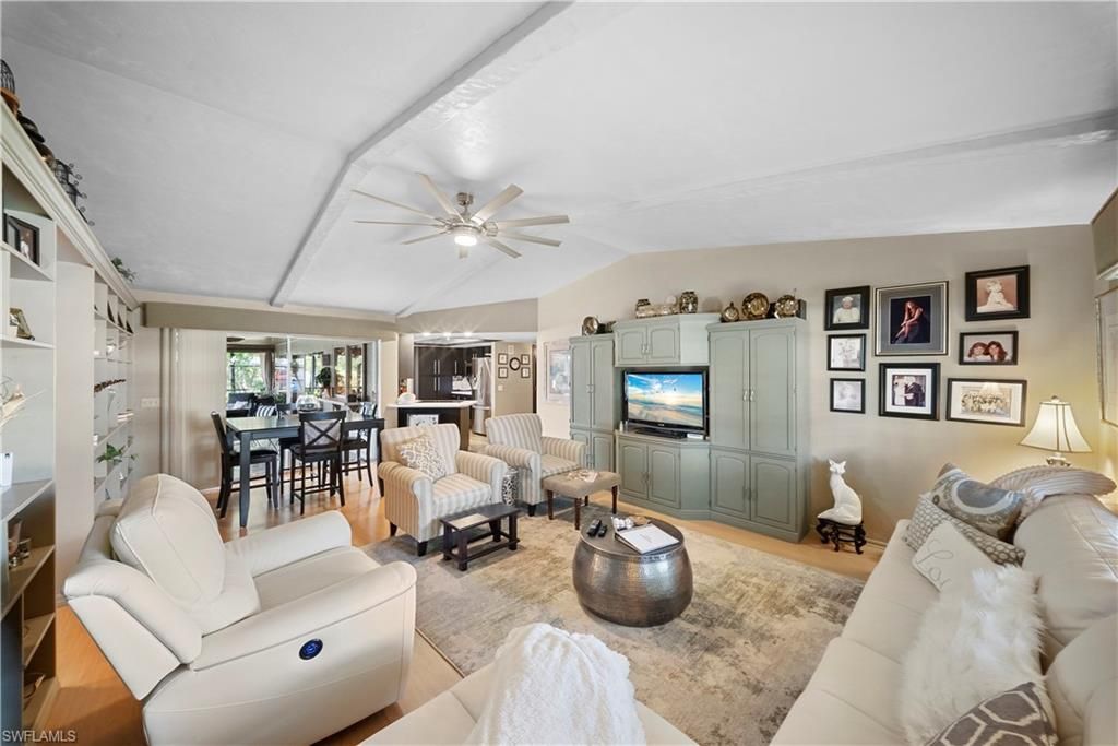 8713 Crest Ln, Fort Myers, FL 33907 Photo