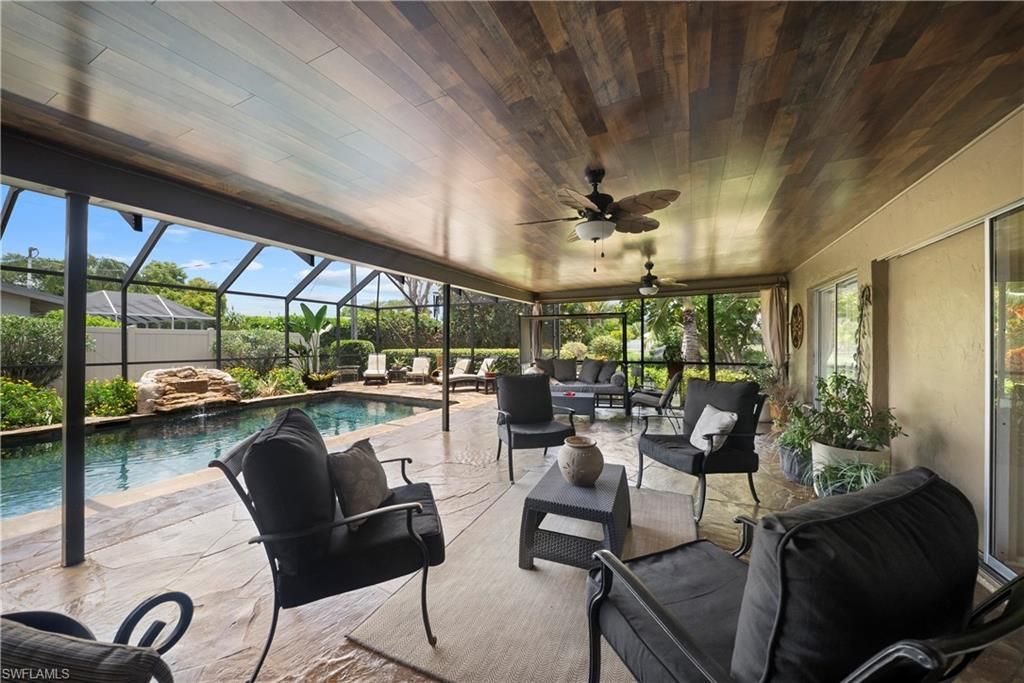 8713 Crest Ln, Fort Myers, FL 33907 Photo