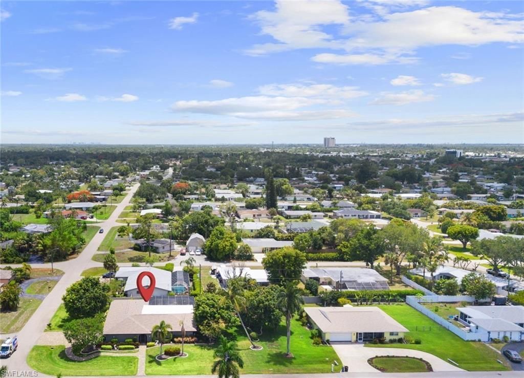 8713 Crest Ln, Fort Myers, FL 33907 Photo