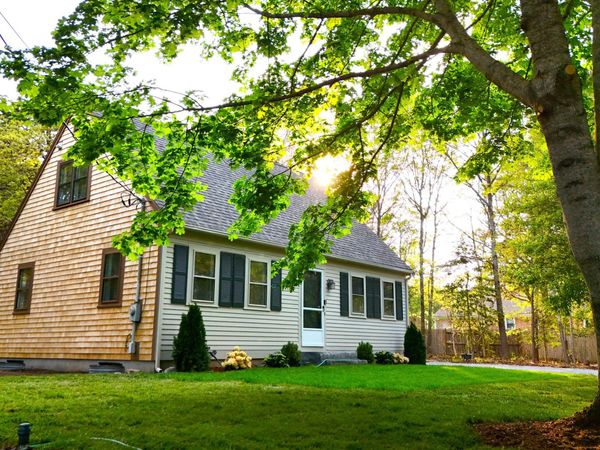 147 Chippingstone Road , Marstons Mills, MA 02648