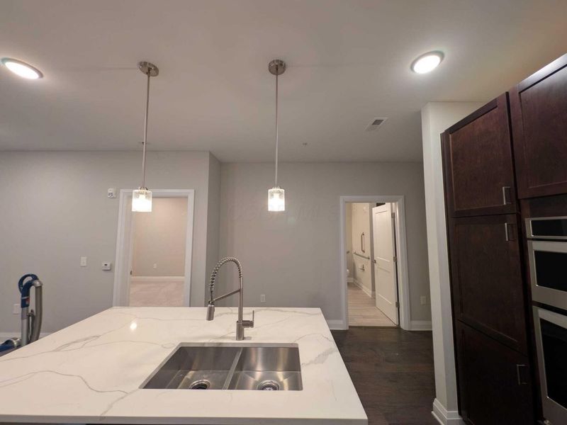 751 N 6th Street , Unit 102, Columbus, OH 43215 Photo 5