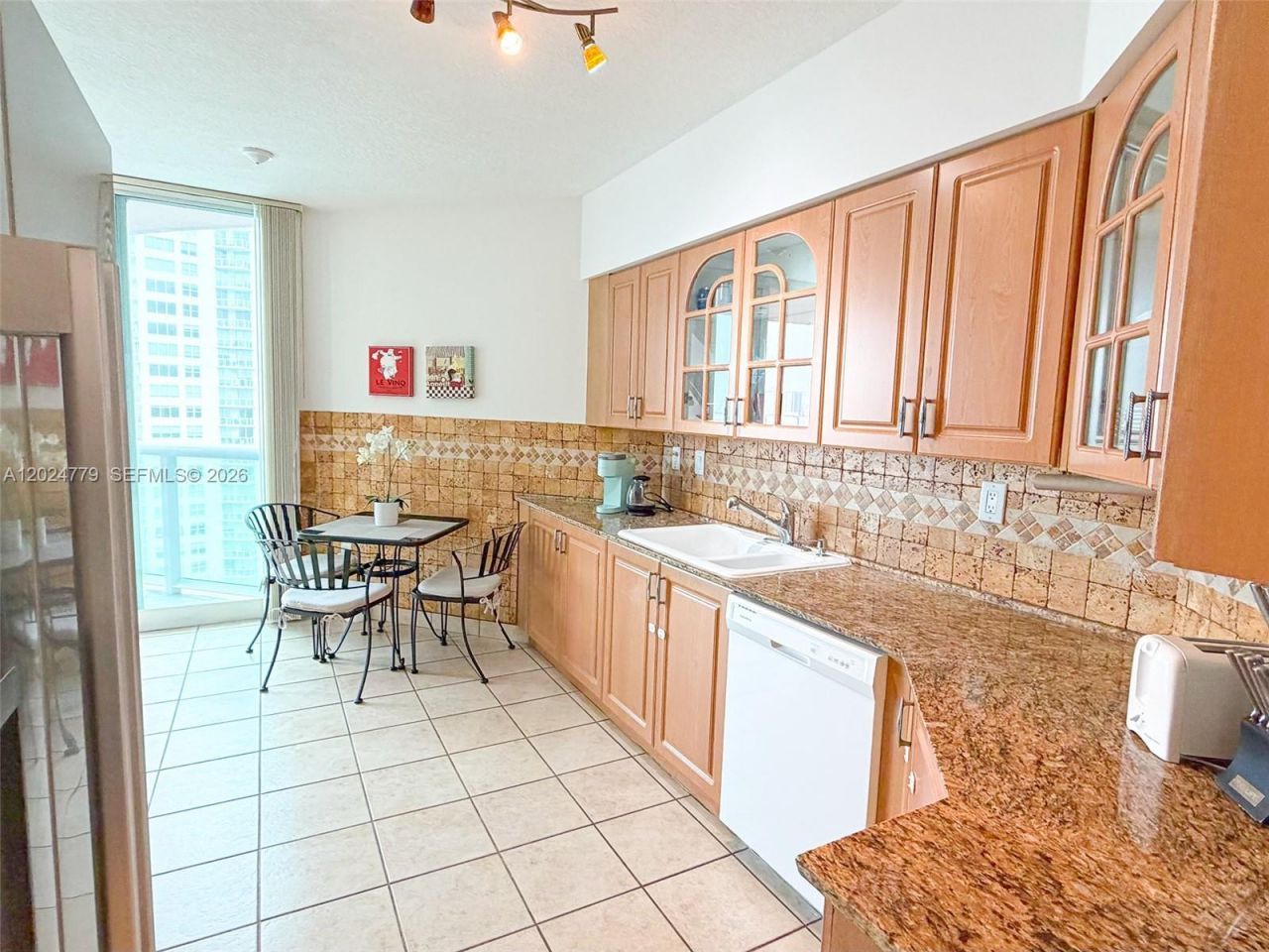 3370 Hidden Bay Dr , Unit 1814, Aventura, FL 33180 Photo