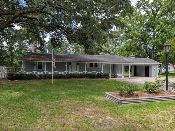 642 Island Drive, Midway, GA 31320