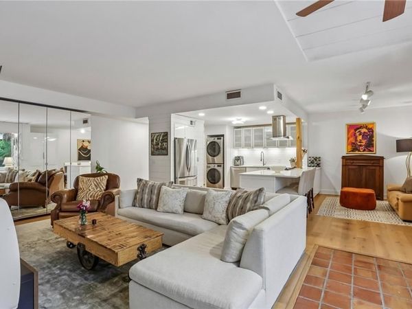 2632 Peachtree Road NW, Unit 302B, Atlanta, GA 30305